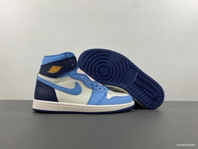 OG High Jordan 1 FD2596-400 in First Flight WMNS Air 0723